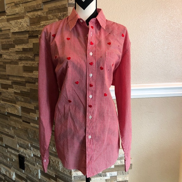 Tops - 🔥5 for 30 Heart Pink Button Down Shirt E153